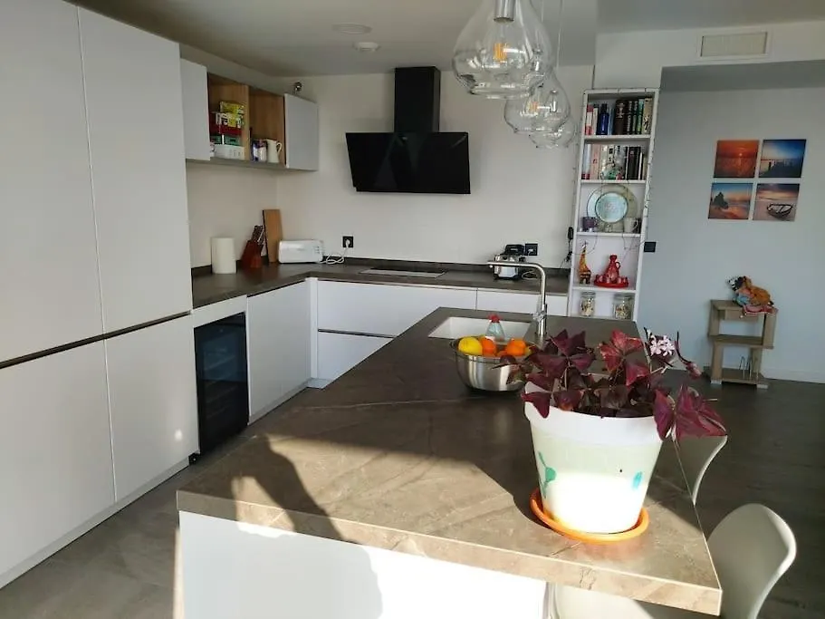 Apartamento Torre D'Arenas, Playa Victoria, Piscina Y Parking Cádiz
