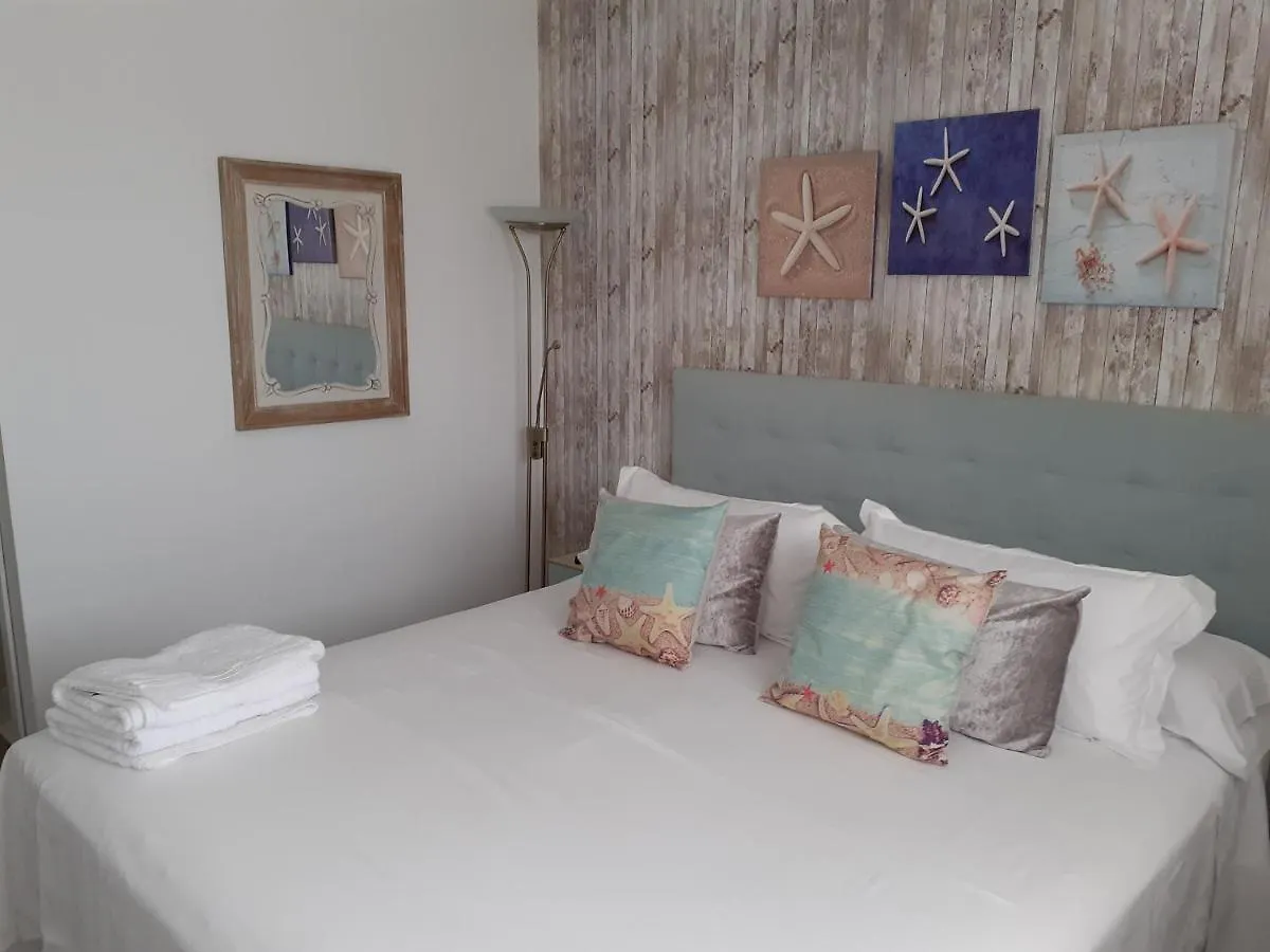Apartamento Torre D'Arenas, Playa Victoria, Piscina Y Parking Cádiz España